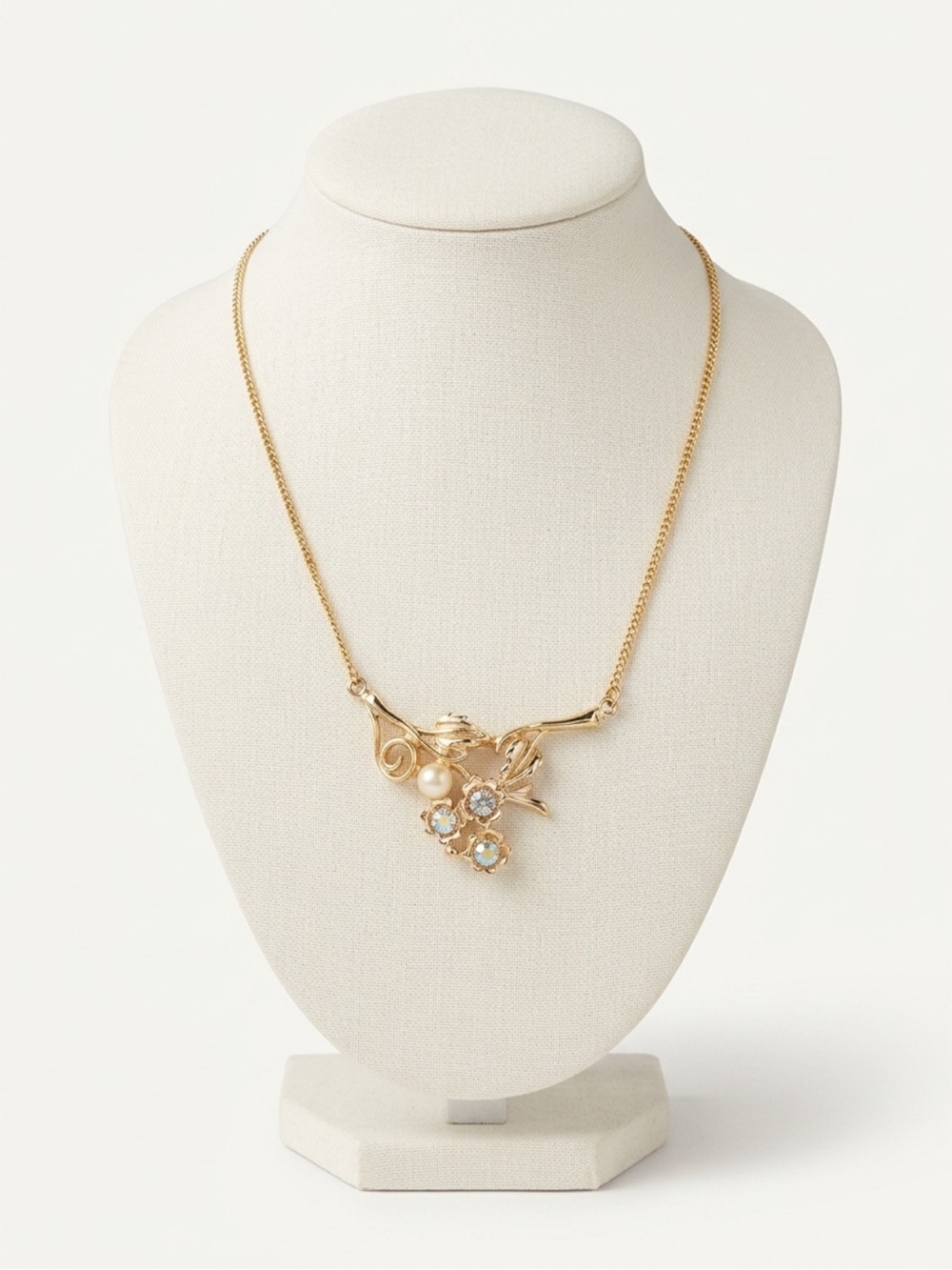 Vintage Gold Tone Floral Rhinestone & Faux Pear Pendant Necklase